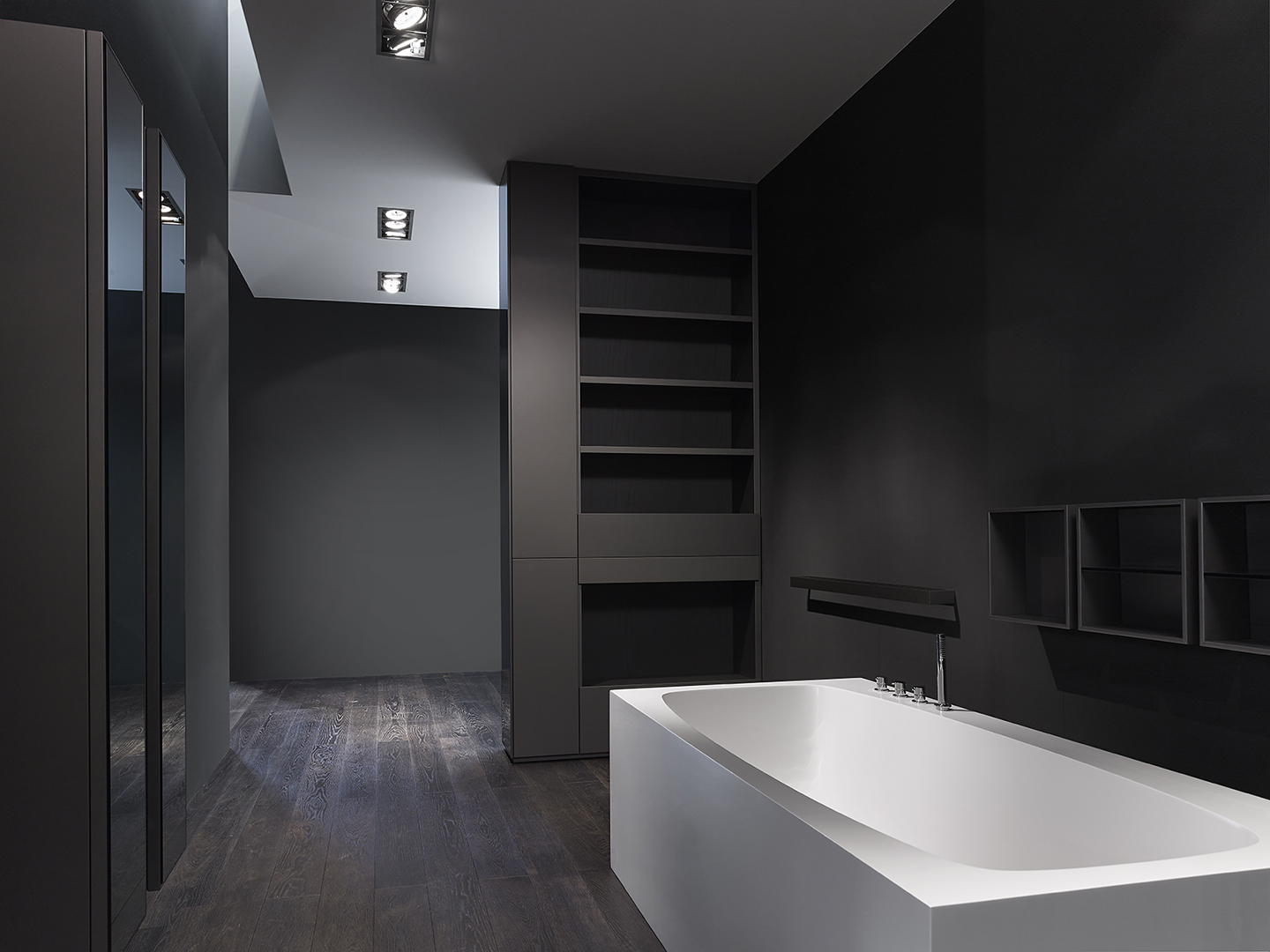 freestanding wall